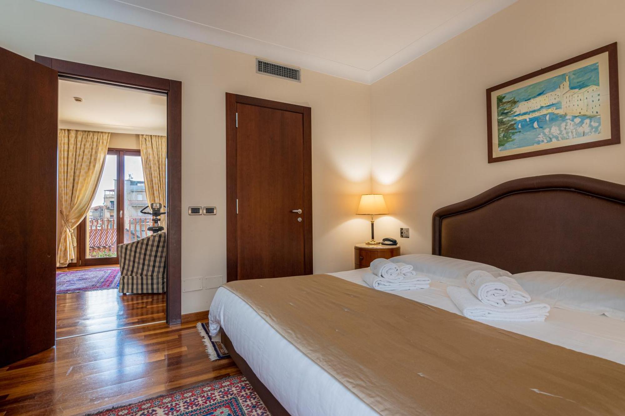 Hotel Cala Del Porto Vibo Valentia Marina Exteriör bild