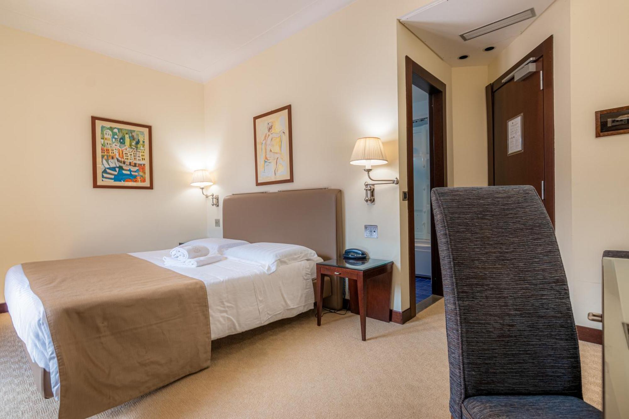 Hotel Cala Del Porto Vibo Valentia Marina Exteriör bild